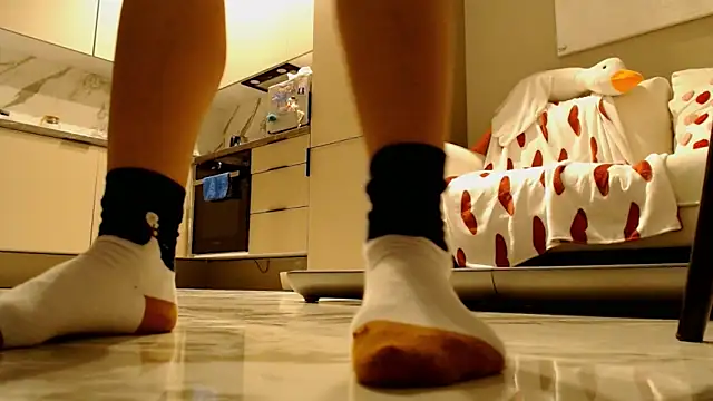 BluueSilk online show from February 13, 2025, 6:09 am