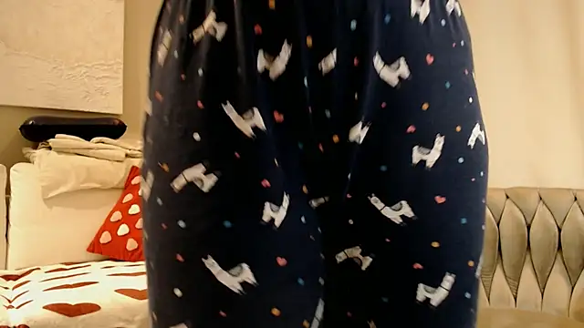 BluueSilk online show from March 15, 2025, 6:14 am