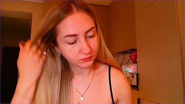 BluueSilk online show from February 16, 2026, 6:20 am