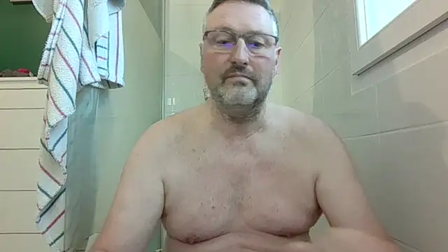 doudou310 online show from March 25, 2026, 4:13 pm