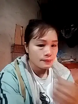 Snapshot of l_kiss chatting on March 5, 2026, 11:50 am l kiss online show from March 5, 2026, 11:50 am