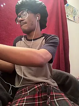 vexahleah online show from April 8, 2026, 5:46 pm