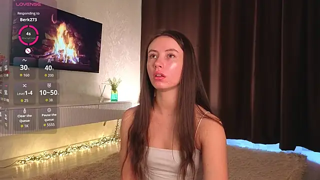 KateOx online show from April 6, 2026, 7:42 am