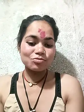 Sunali Bendre online show from March 25, 2026, 2:23 pm