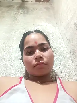 Sunali Bendre online show from April 18, 2026, 4:16 am