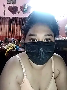 x -hot online show from February 18, 2026, 10:55 am