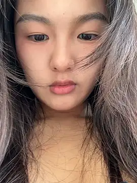 BeiBeiiiii online show from March 25, 2026, 4:29 am