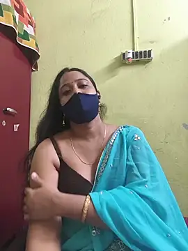 Snapshot of kashish_bhabhi chatting on July 14, 2026, 6:35 pm kashish bhabhi online show from July 14, 2026, 6:35 pm