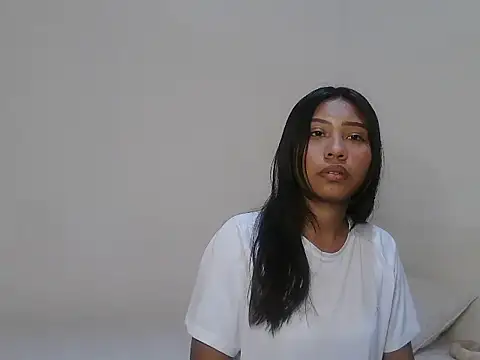 Lumyx Lia online show from March 4, 2026, 5:24 am