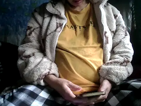 Snapshot of Pmn87 chatting on March 4, 2026, 2:17 am Pmn87 online show from March 4, 2026, 2:17 am