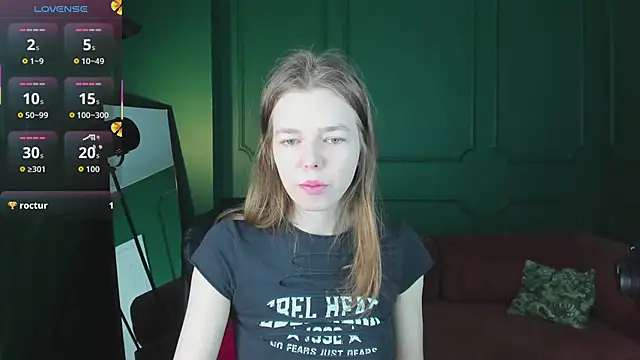  Tina Tayllor  online show from March 31, 2026, 9:26 pm