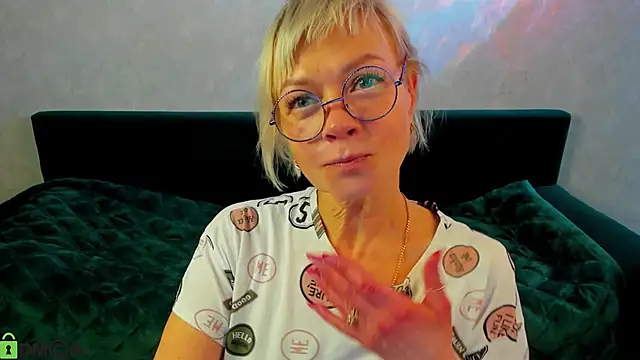 Ann Annise online show from April 17, 2026, 7:44 am