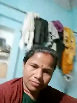 Snapshot of Pooja_sahu chatting on February 6, 2026, 9:40 pm Pooja sahu online show from February 6, 2026, 9:40 pm