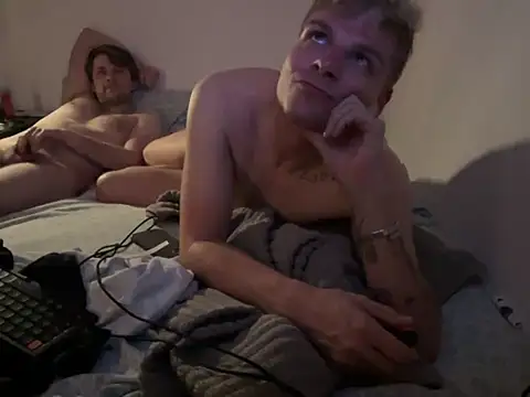 Snapshot of fegsicle chatting on March 2, 2026, 1:07 pm fegsicle online show from March 2, 2026, 1:07 pm