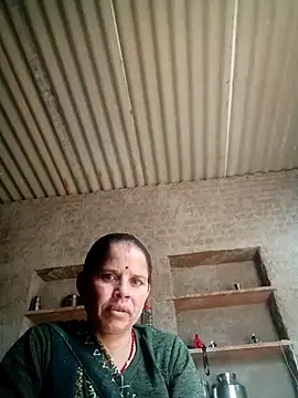 Snapshot of Lucky_couple-1 chatting on February 2, 2026, 8:46 am Lucky couple-1 online show from February 2, 2026, 8:46 am