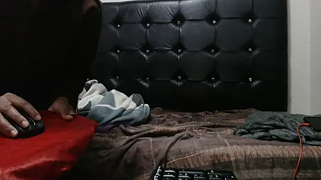 Cutekeisha online show from April 18, 2026, 7:07 pm