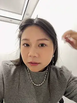 Snapshot of queban3 chatting on March 3, 2026, 9:04 am queban3 online show from March 3, 2026, 9:04 am