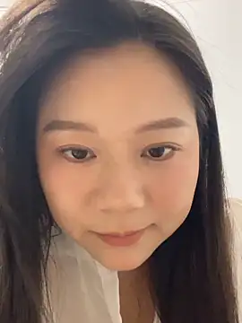 Snapshot of queban3 chatting on March 4, 2026, 8:31 am queban3 online show from March 4, 2026, 8:31 am