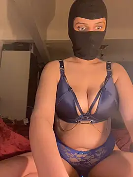 HelinHot online show from February 24, 2026, 9:13 pm