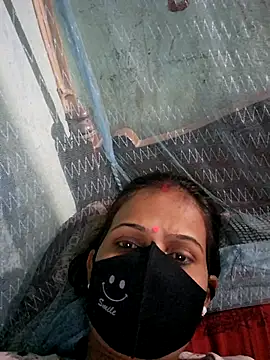 Sexy kiran002 online show from February 28, 2026, 3:46 pm