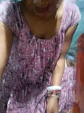 Snapshot of Sexy_kiran002 chatting on March 18, 2026, 12:47 am Sexy kiran002 online show from March 18, 2026, 12:47 am