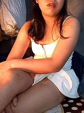 Slutty 18 online show from March 10, 2026, 4:50 am