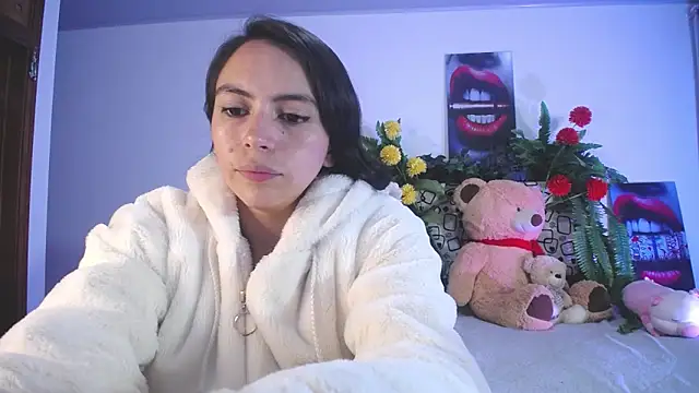 lika little0 online show from March 27, 2026, 11:48 pm