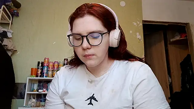 VannessaDillenbeck online show from February 2, 2026, 9:30 am