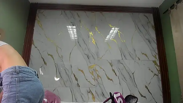 Amanda Rossi online show from March 16, 2026, 9:19 pm