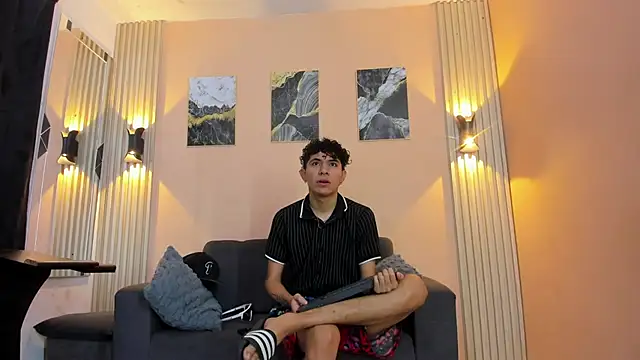 DesiresOfOlympus  online show from April 18, 2026, 7:40 pm