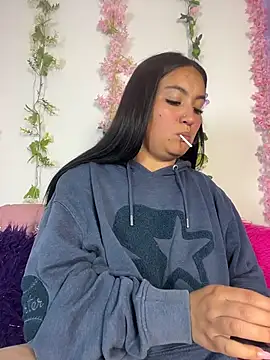 violetmist online show from February 2, 2026, 11:58 pm