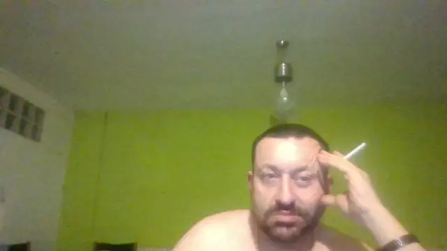 Snapshot of MANUELMAT77 chatting on February 1, 2026, 10:52 pm MANUELMAT77 online show from February 1, 2026, 10:52 pm