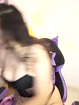 la venuss online show from March 6, 2026, 3:47 am