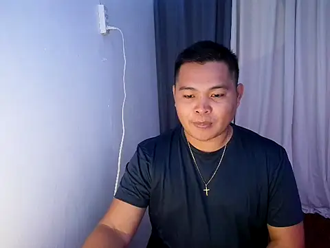 bigloadfox online show from March 21, 2026, 3:44 am