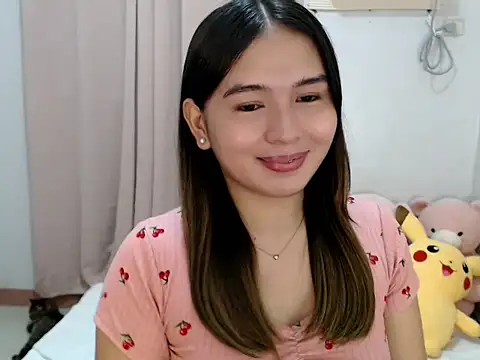 Snapshot of lovely_Janeee chatting on May 14, 2026, 12:28 am lovely Janeee online show from May 14, 2026, 12:28 am