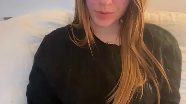 Snapshot of Lucyschickt chatting on May 1, 2026, 6:56 pm Lucyschickt online show from May 1, 2026, 6:56 pm