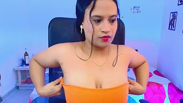 Kristin    online show from February 9, 2026, 3:10 am