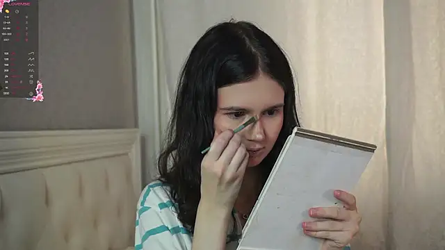 Glow hollow online show from February 7, 2026, 3:43 am