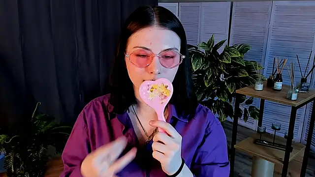 Snapshot of DennisRentz chatting on March 4, 2026, 6:03 pm DennisRentz online show from March 4, 2026, 6:03 pm