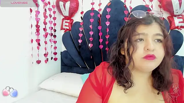 Snapshot of dahlialee chatting on February 5, 2026, 12:10 pm dahlialee online show from February 5, 2026, 12:10 pm