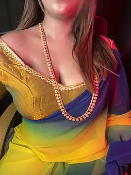 queen-panda online show from February 20, 2026, 5:35 pm