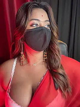 queen-panda online show from April 11, 2026, 7:18 pm