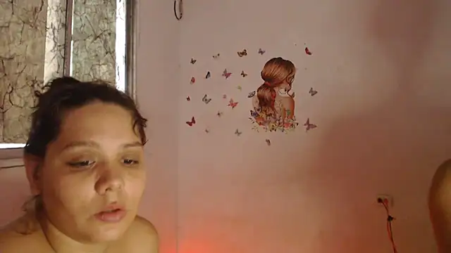 Snapshot of colombianitasxxx chatting on June 6, 2026, 4:23 pm colombianitasxxx online show from June 6, 2026, 4:23 pm