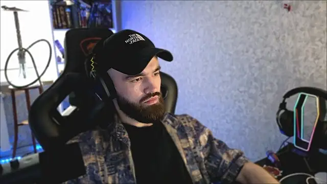 Snapshot of _Mostly_ chatting on March 2, 2026, 7:15 am Mostly online show from March 2, 2026, 7:15 am