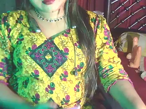 Snapshot of Nusrat_Faria chatting on May 2, 2026, 9:31 pm Nusrat Faria online show from May 2, 2026, 9:31 pm