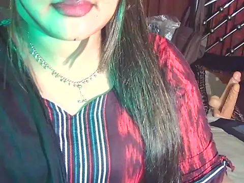 Snapshot of Nusrat_Faria chatting on May 15, 2026, 4:14 pm Nusrat Faria online show from May 15, 2026, 4:14 pm