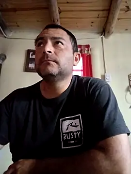 lio199010 online show from April 4, 2026, 3:42 pm