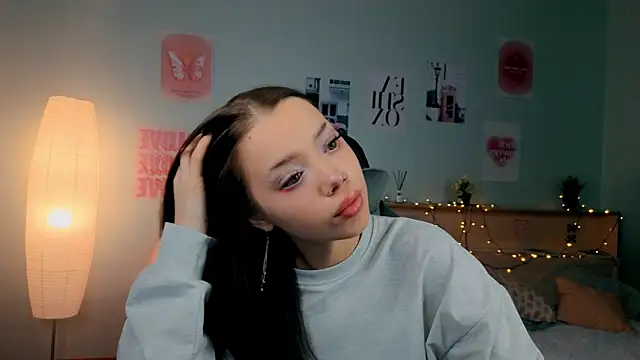 Vexnexe online show from February 1, 2026, 4:44 am