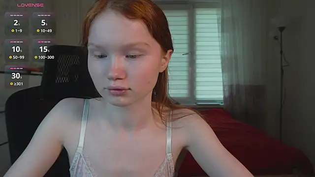 Snapshot of Nellie_baby chatting on July 9, 2026, 8:51 am Nellie baby online show from July 9, 2026, 8:51 am