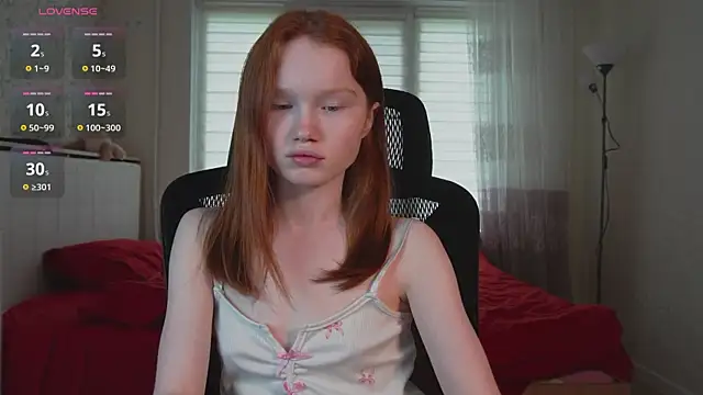 Snapshot of Nellie_baby chatting on July 14, 2026, 10:09 am Nellie baby online show from July 14, 2026, 10:09 am